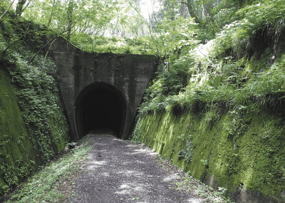 行き止まりトンネル（山中トンネル横）