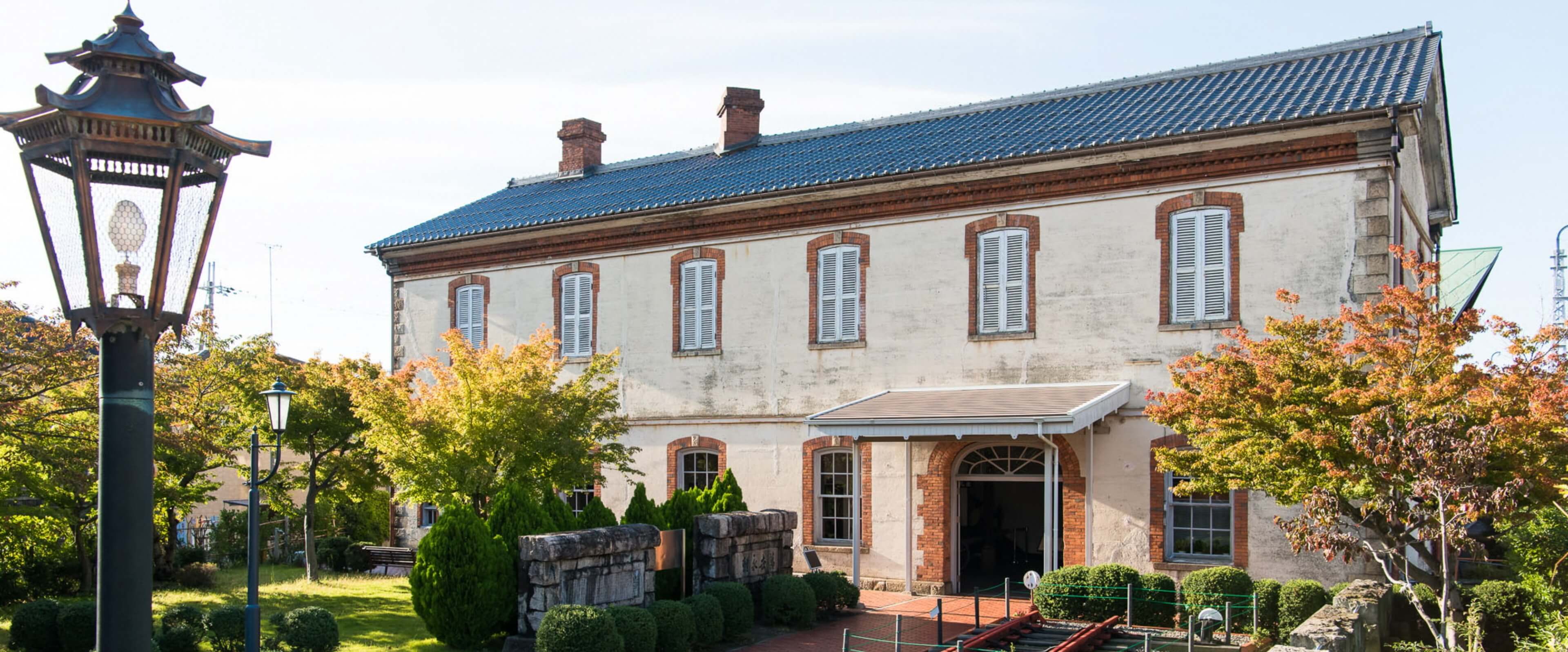 海を越えた鉄道